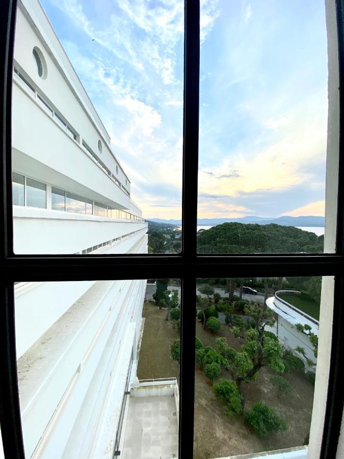 Apartment Elegant Et Parking Dans Batiment Historique Saint-Tropez