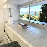 Elegant Studio Et Parking Dans Batiment Historique
